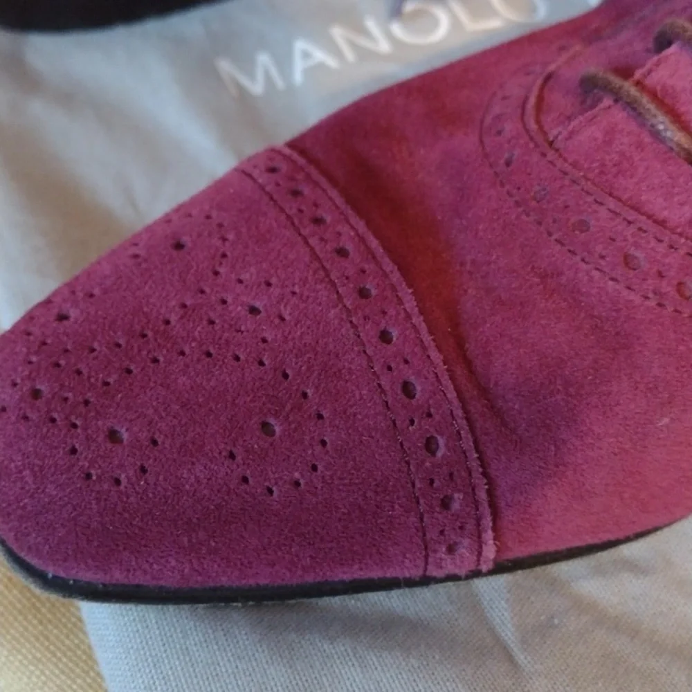 Manolo Blahnik Flat Brogues 38 Host Pick! - Picture 5 of 11
